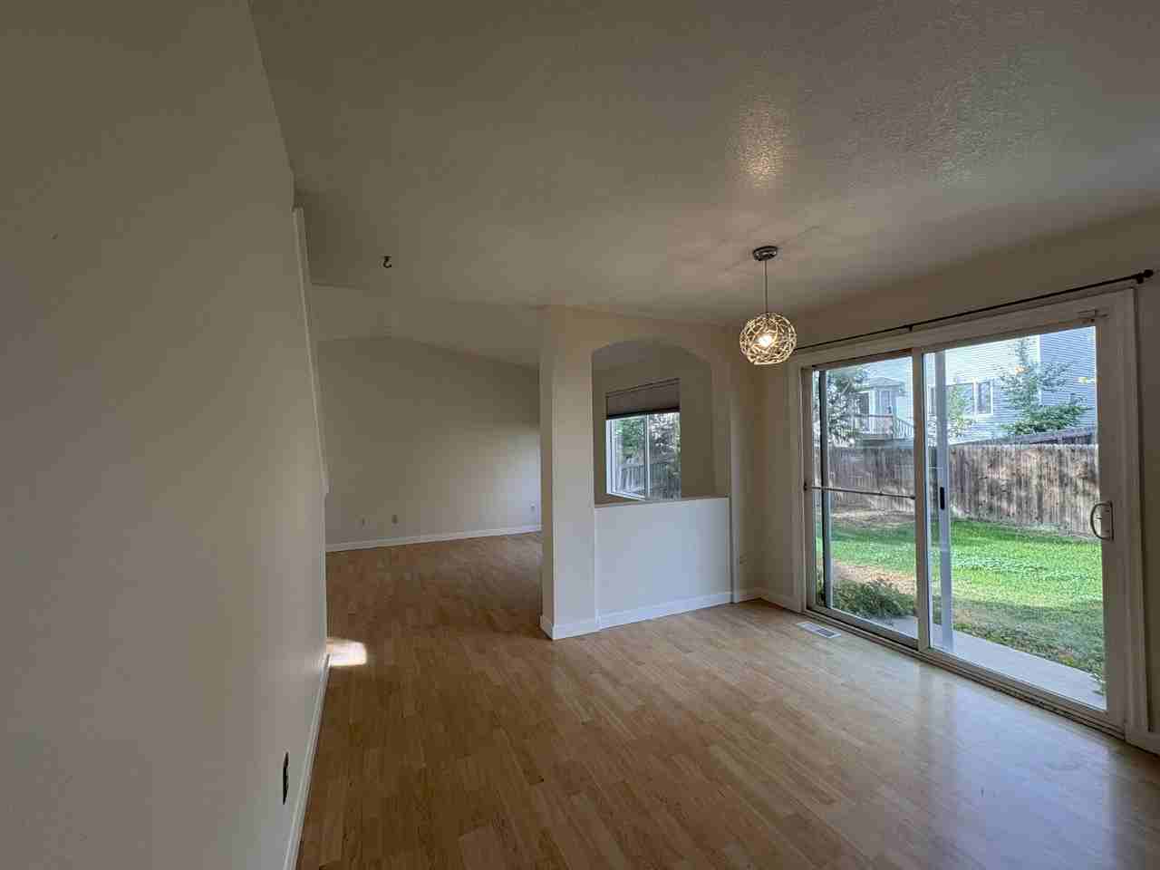 1293 Red Mountain Dr - Photo 5 of 21