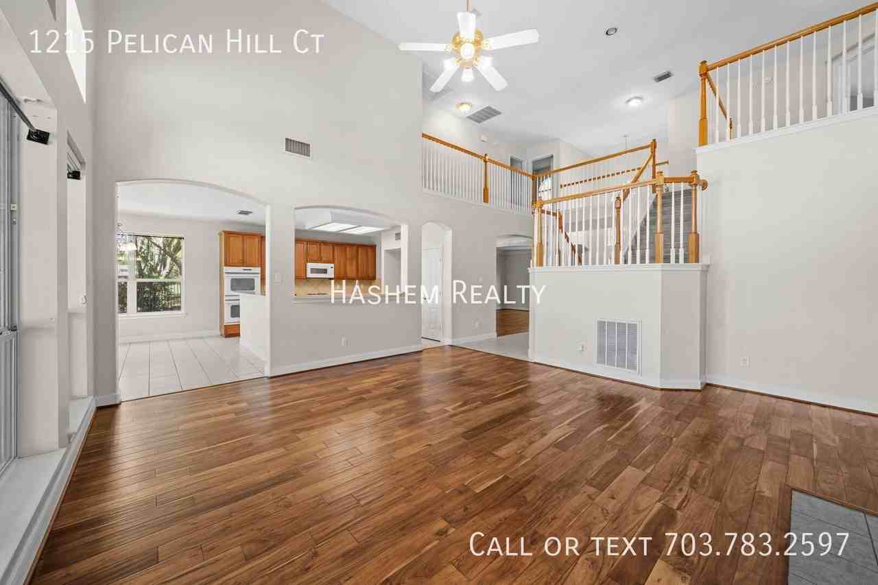 1215 Pelican Hill Ct - Photo 6 of 16