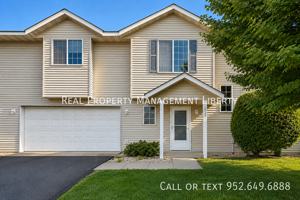 featured image of 1833 Downing Ave
