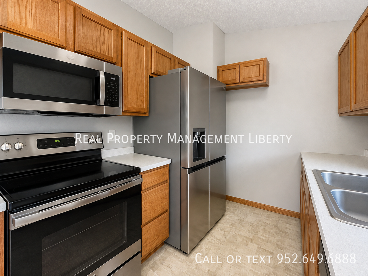 1833 Downing Ave - Photo 3 of 11