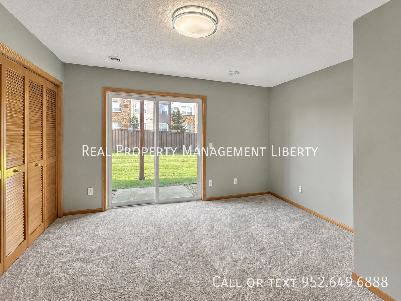 1833 Downing Ave - Photo 6 of 11