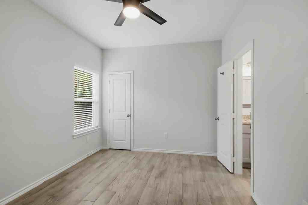 16902 Balmoral - Photo 6 of 14
