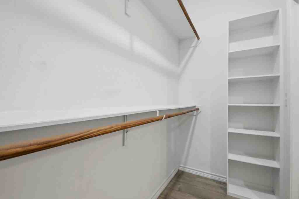 16902 Balmoral - Photo 7 of 14