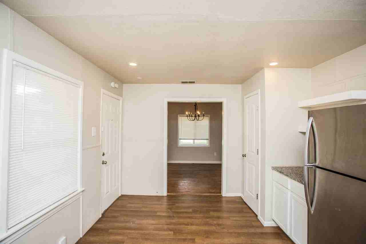 3803 35th St - Photo 7 of 50