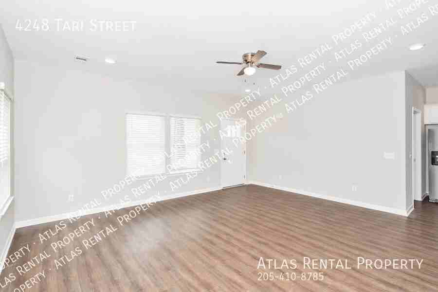 4248 Tari St - Photo 5 of 18