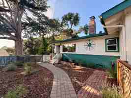 featured image of 922 Maple St