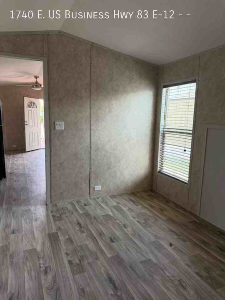 83 1740 E. US Business Hwy 83 E-12 - Photo 4 of 6