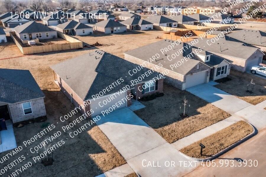 1508 Nw 113th St - Photo 5 of 44