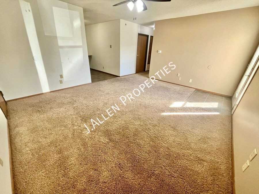 904 Riverfront Rd #18 - Photo 3 of 5