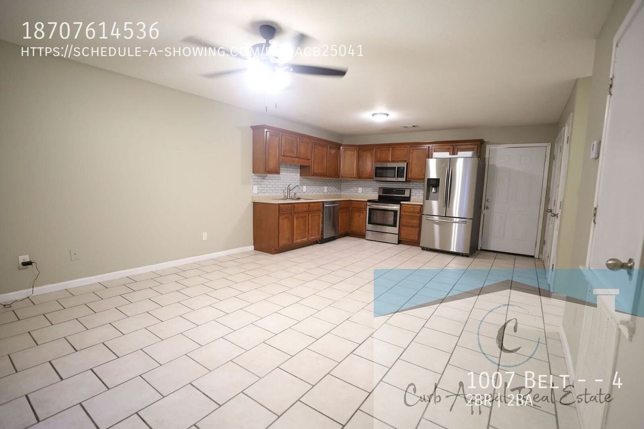 1007 Belt St #4 - Photo 5 of 15