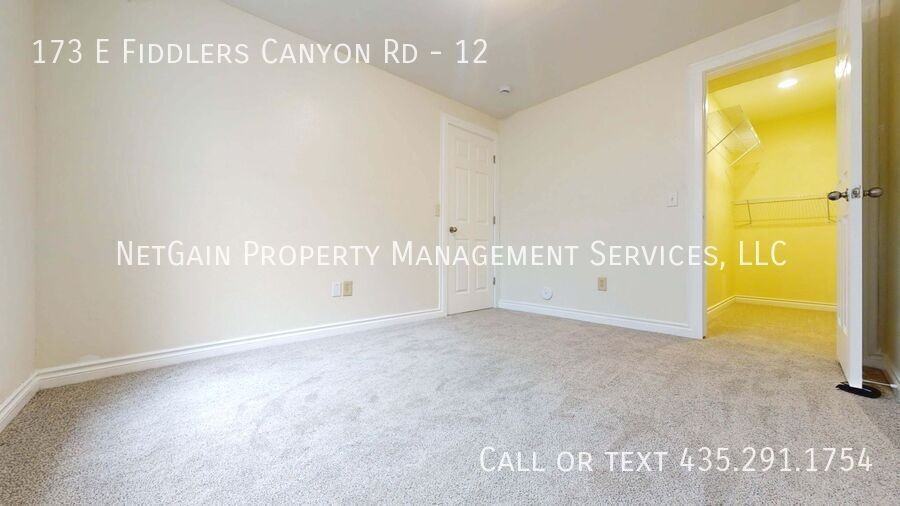 173 E Fiddlers Canyon Rd #12 - Photo 4 of 28