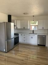 573 E Ellendale Ave - Photo 1 of 1