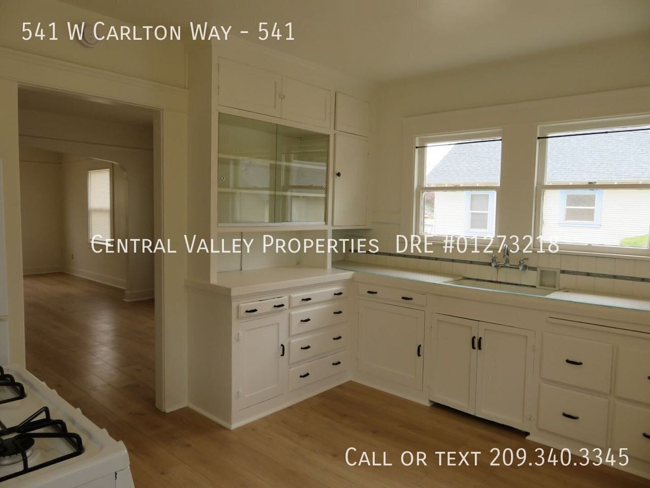 541 W Carlton Way #541 - Photo 2 of 7
