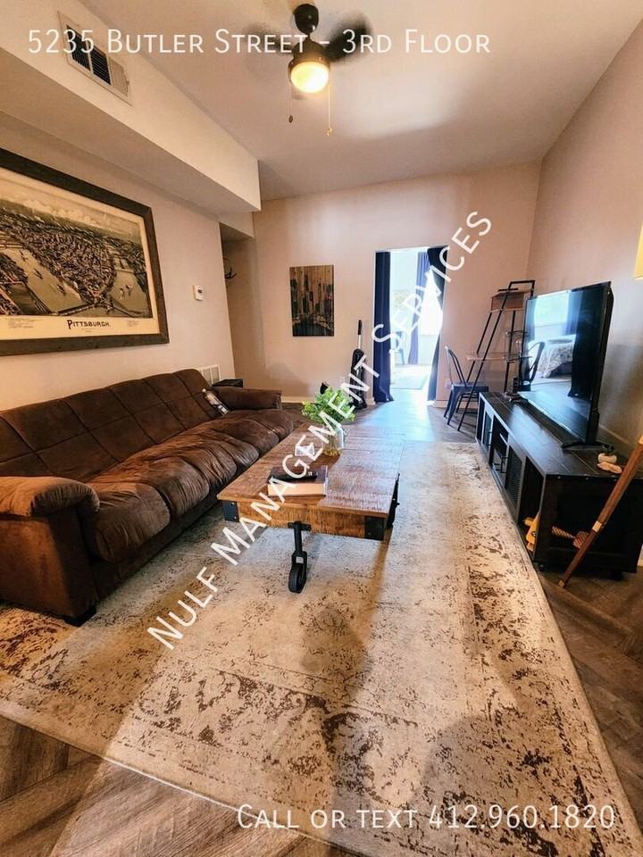 5235 Butler St #3rdFL - Photo 7 of 10