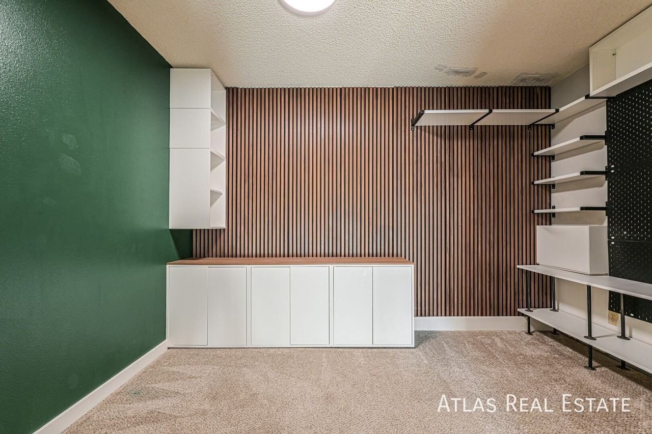 4185 S Richfield Way - Photo 5 of 17