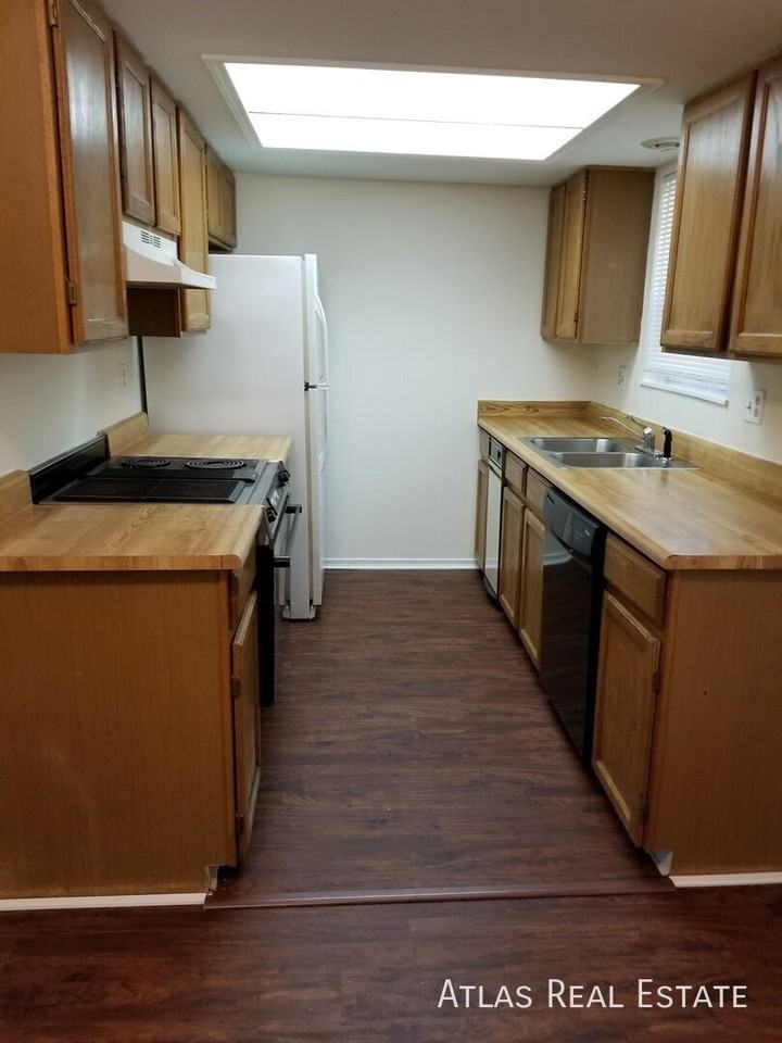 2332 Stepping Stones Way - Photo 4 of 14