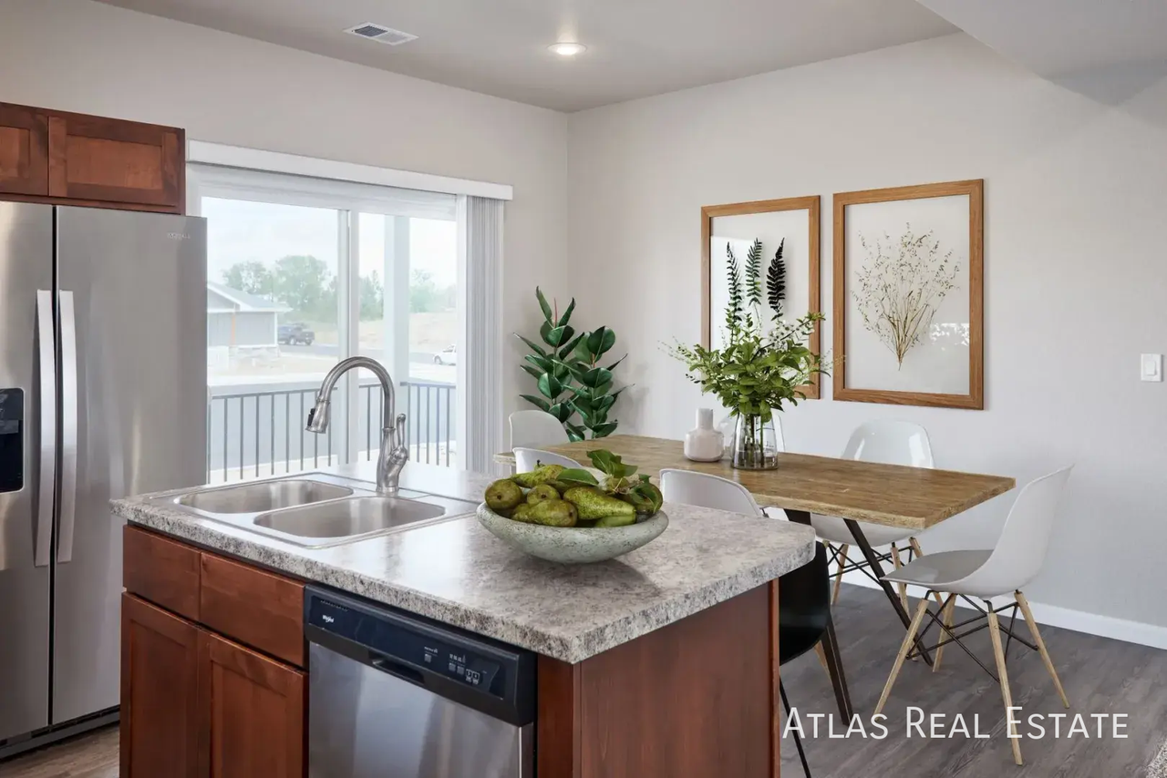 6718 Faith Dr #A - Photo 7 of 50
