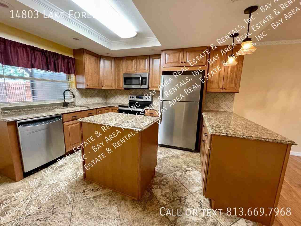 14803 Lake Forest Dr - Photo 2 of 24