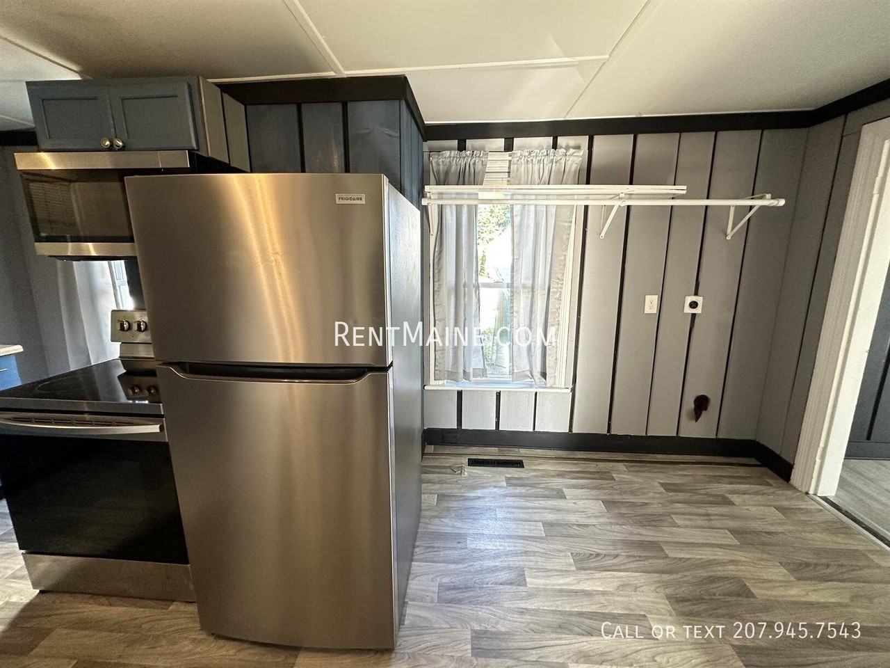 137 Grove St - Photo 2 of 12