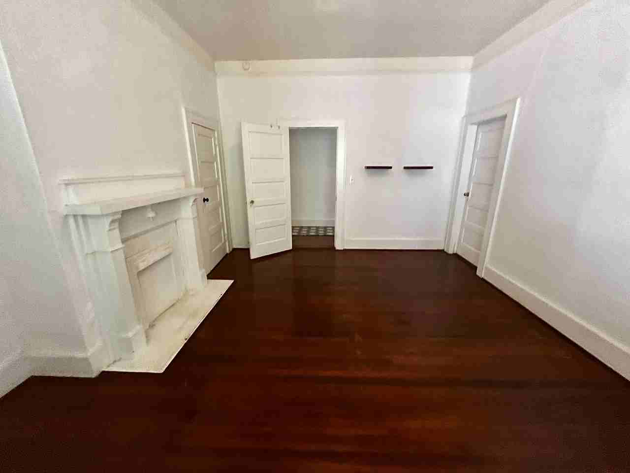 1001 Florence St - Photo 7 of 13