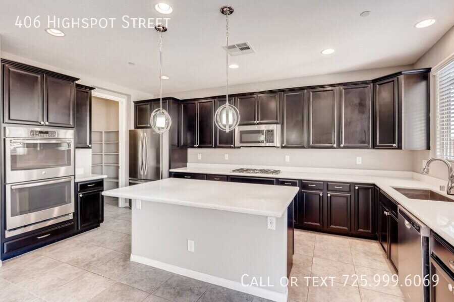 406 Highspot St - Photo 7 of 26