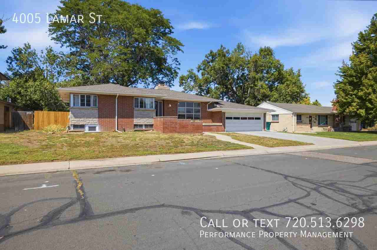 4005 Lamar St - Photo 2 of 31
