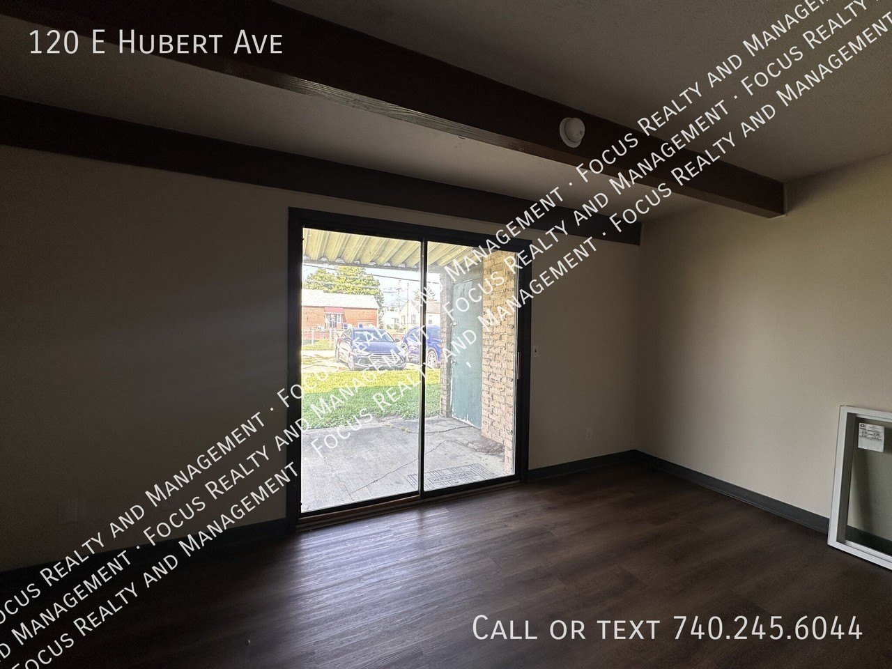 120 E Hubert Ave #C - Photo 3 of 9