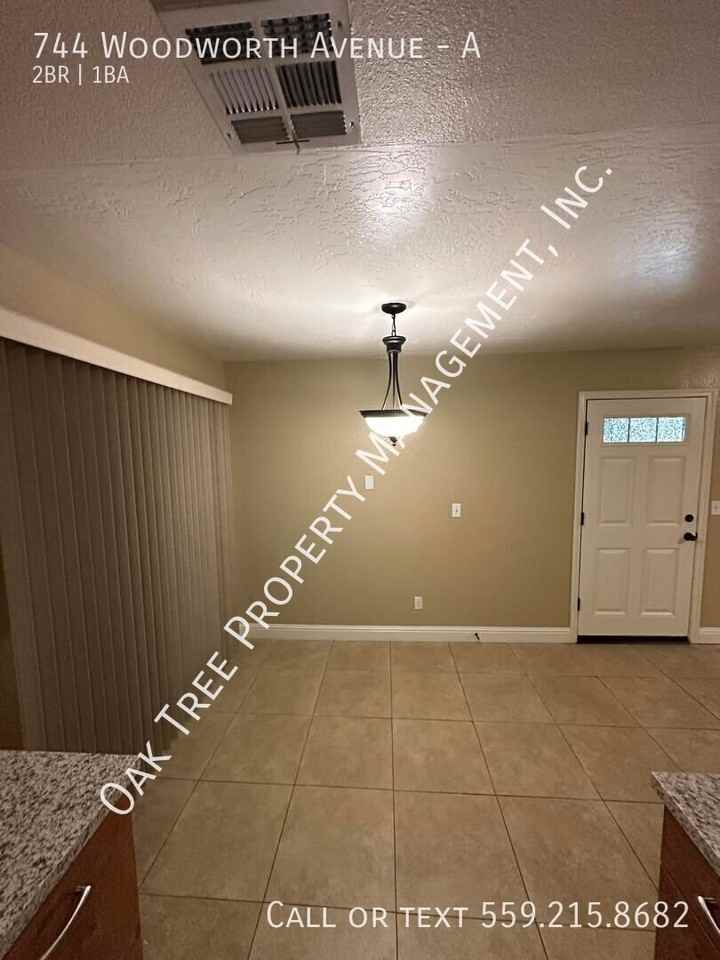 744 Woodworth Ave #A - Photo 6 of 10