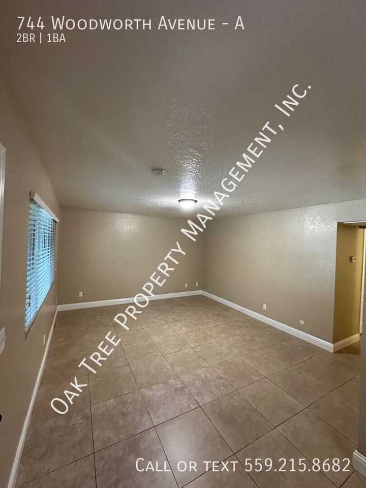 744 Woodworth Ave #A - Photo 7 of 10
