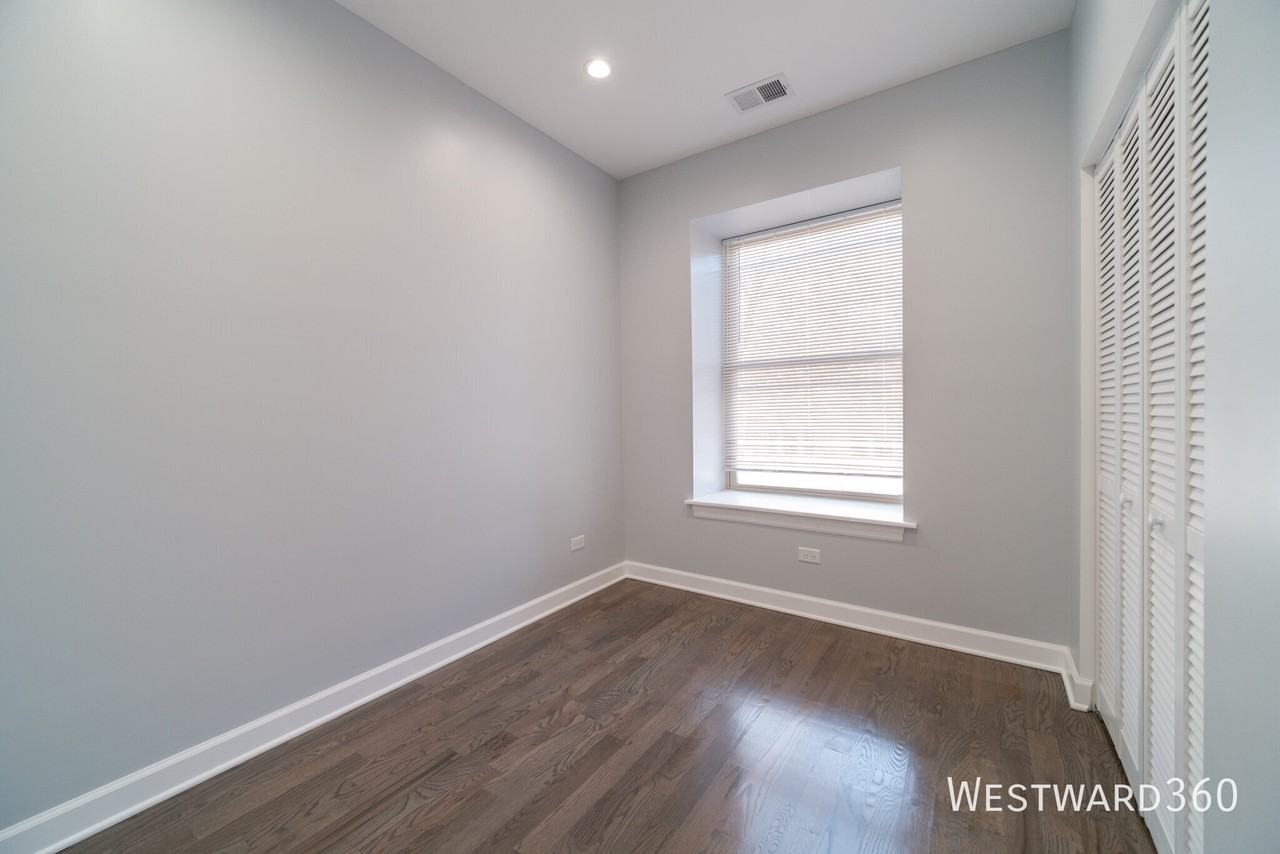 3101 W Leland Ave #2 - Photo 5 of 12