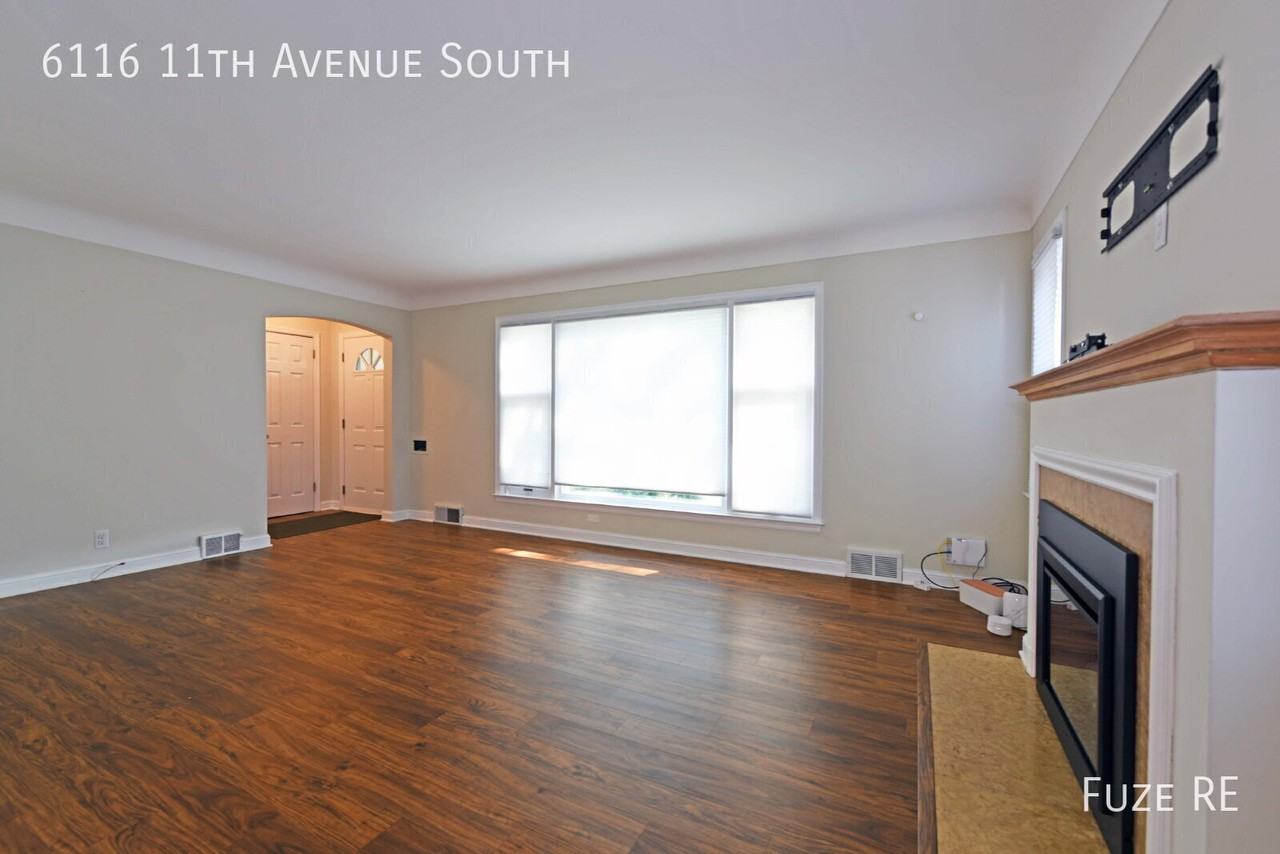 6116 11th Ave S - Photo 6 of 27