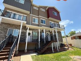 featured image of 65 S Walker Pl