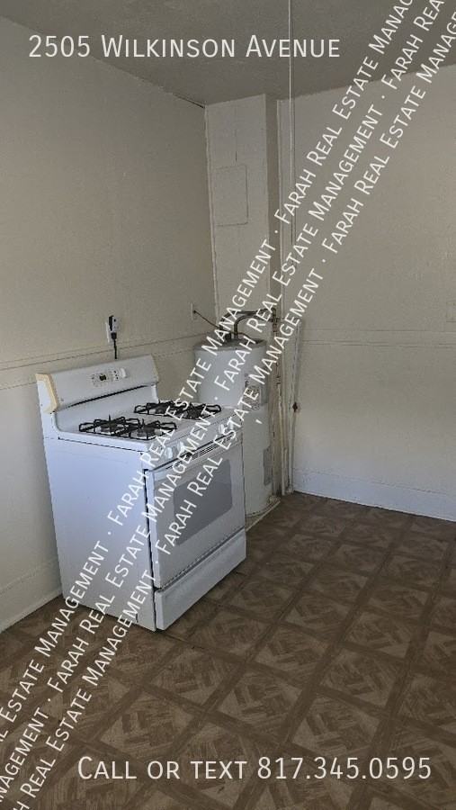 2505 Wilkinson Ave - Photo 6 of 12