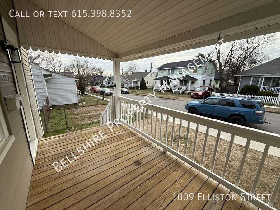 1009 Elliston St - Photo 3 of 20
