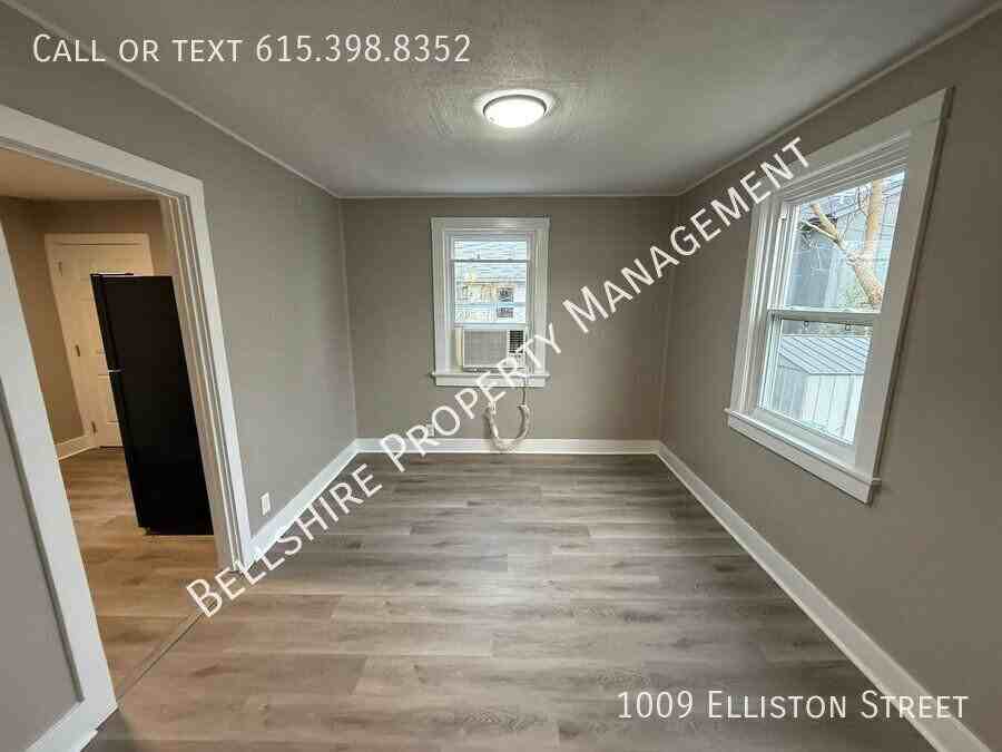 1009 Elliston St - Photo 7 of 20