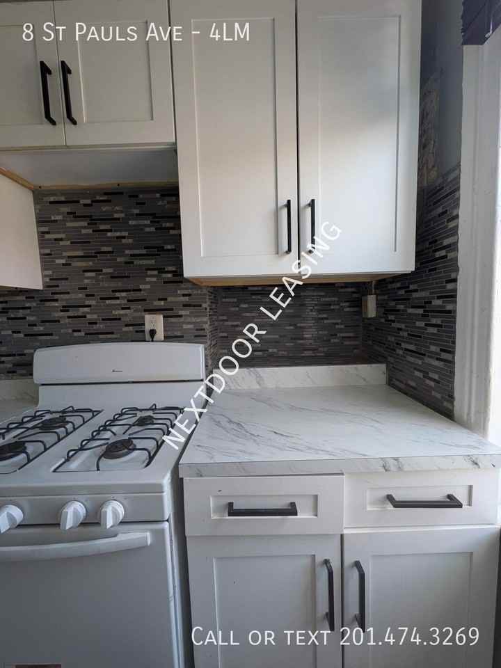 8 Saint Pauls Ave #4LM - Photo 2 of 11