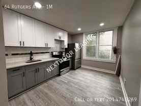 64 Rutgers Ave #1M - Photo 1 of 1