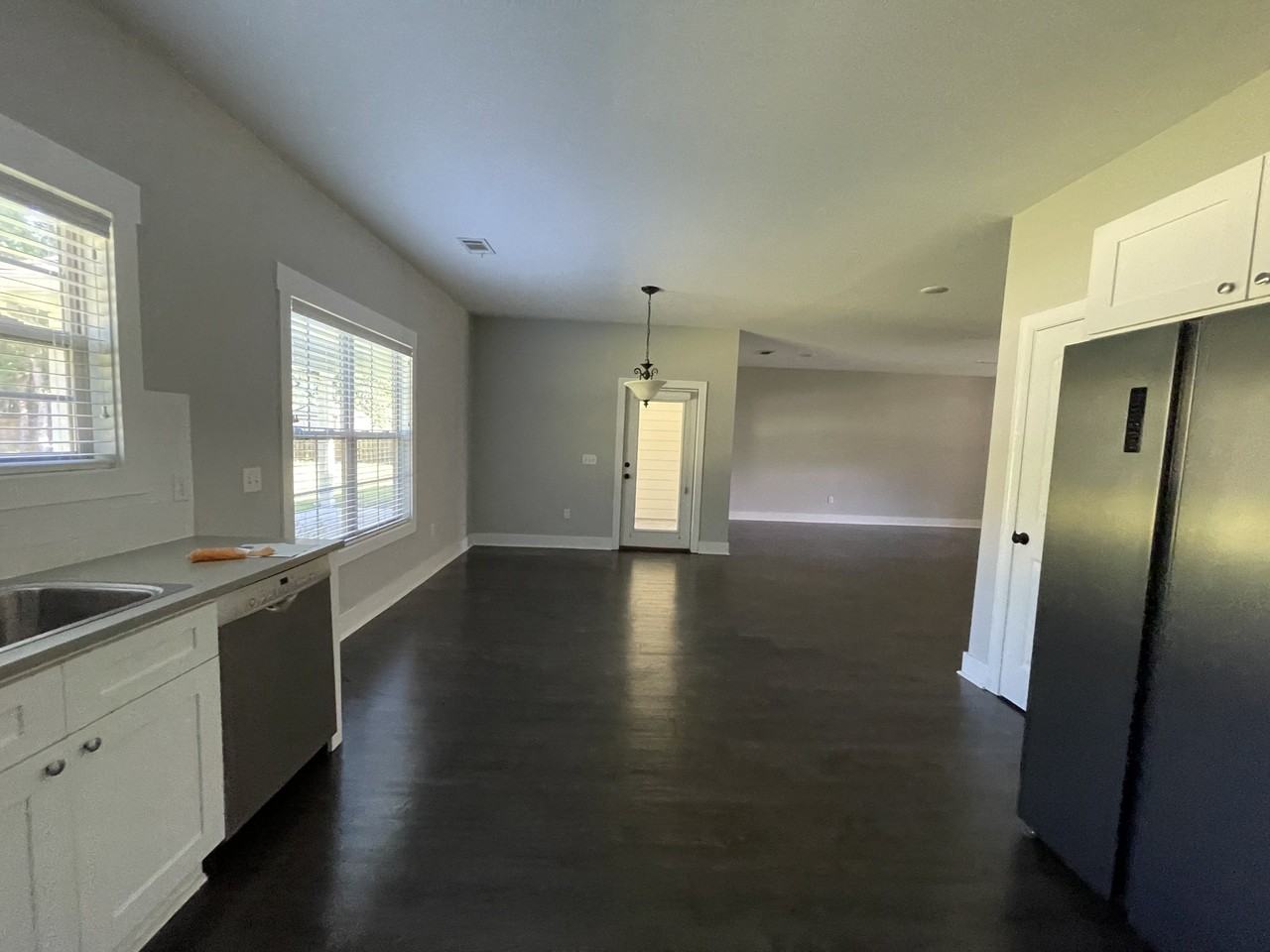 124 Huron Loop - Photo 5 of 15