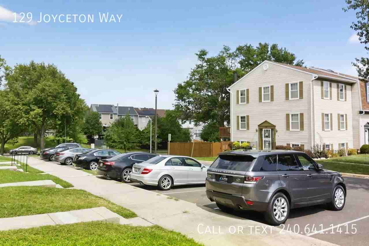 129 Joyceton Way - Photo 3 of 26