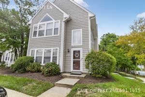 featured image of 7604 Coachlight Ln