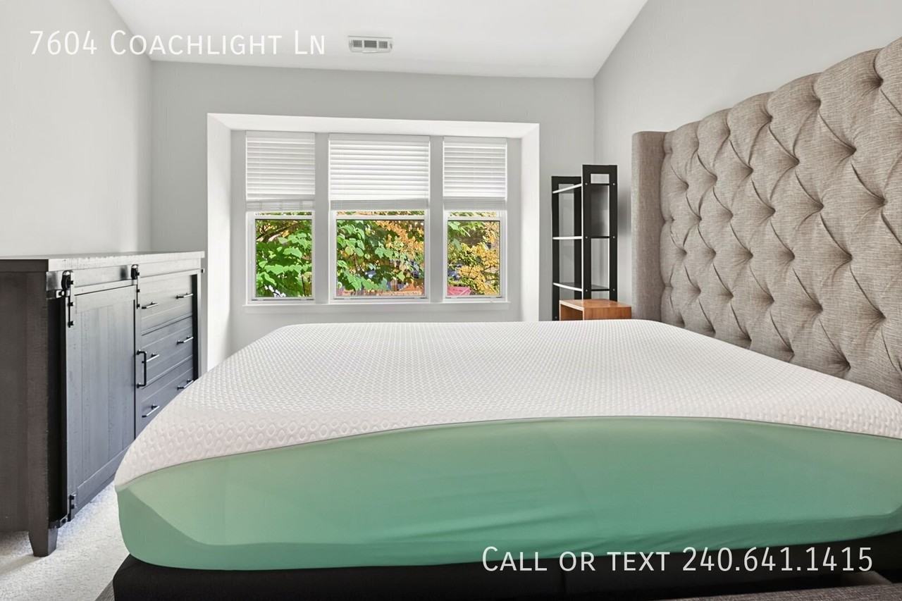 7604 Coachlight Ln - Photo 7 of 14