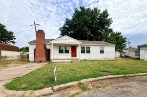 featured image of 317 N Atlanta St