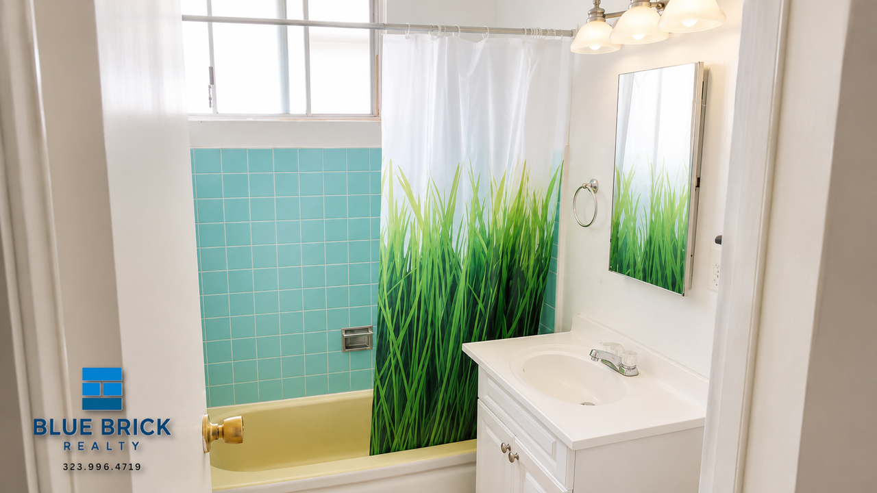 6929 Whitsett Ave #5 - Photo 7 of 15