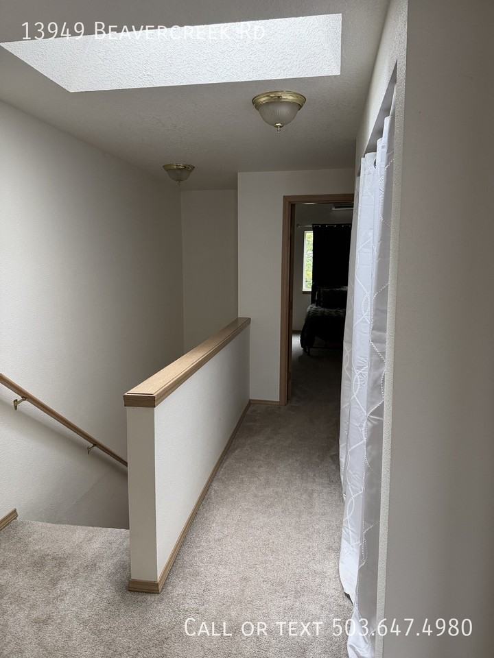 13949 Beavercreek Rd - Photo 3 of 30