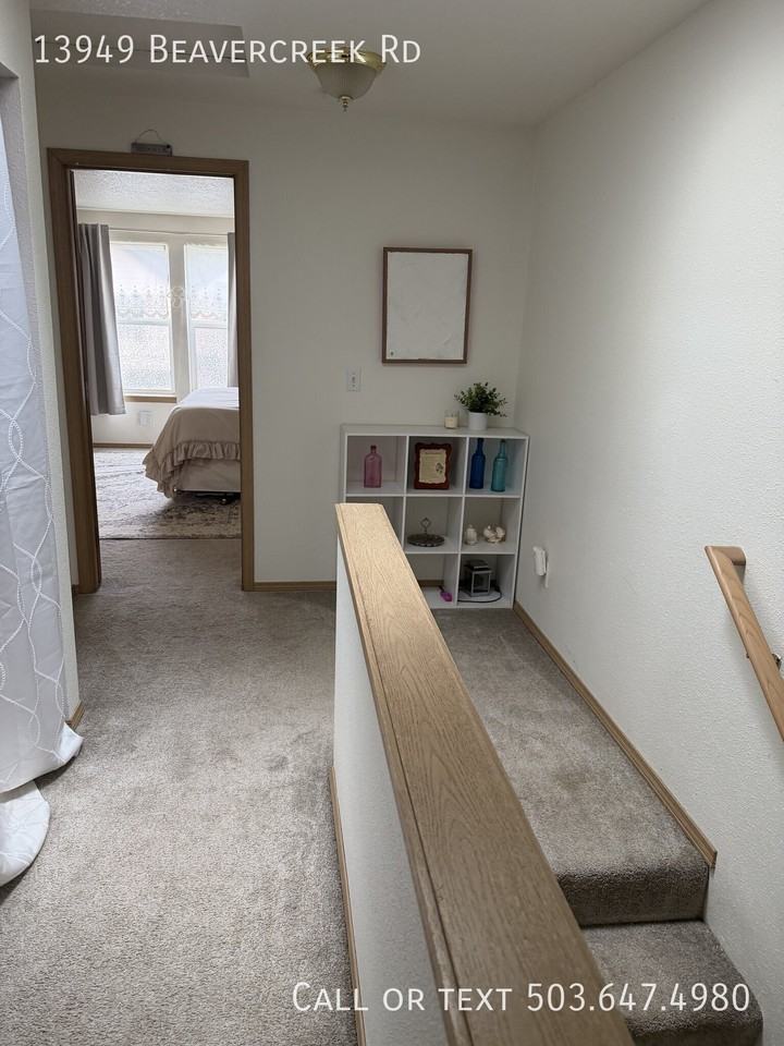 13949 Beavercreek Rd - Photo 4 of 30