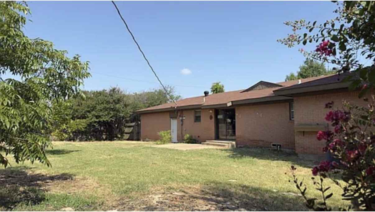 1606 Azalea Dr #NA - Photo 7 of 15