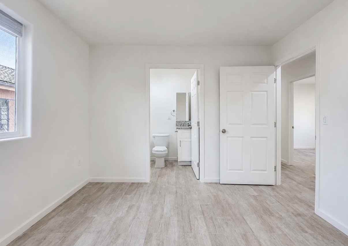 216 E Belle Ave #A - Photo 2 of 17