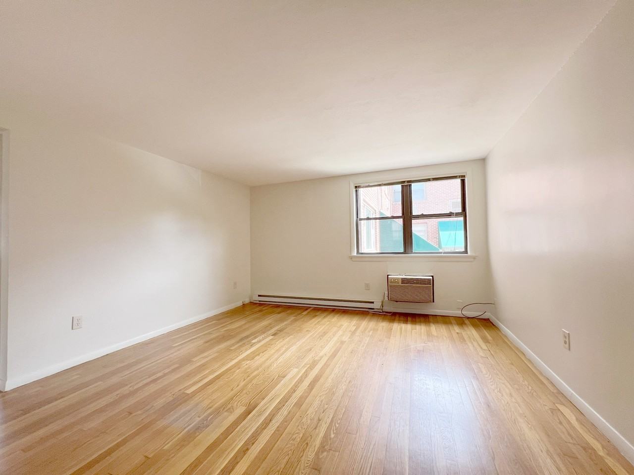 4881 Washington St #4 - Photo 2 of 7