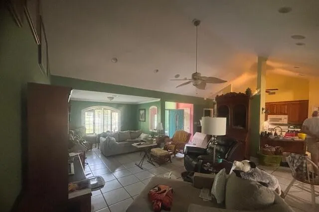 105 Thistledown Dr #NA - Photo 5 of 21