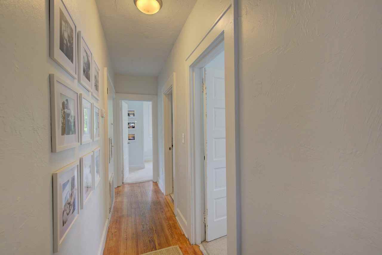 981 9th Ave S #NA - Photo 6 of 24